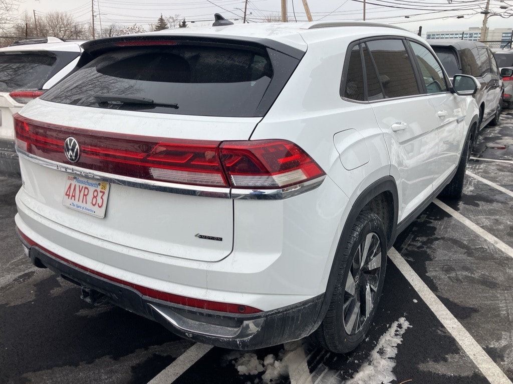 Thumbnail: 2024 Volkswagen Atlas - 3