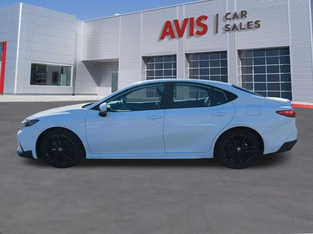 Thumbnail: 2025 Toyota Camry - 10