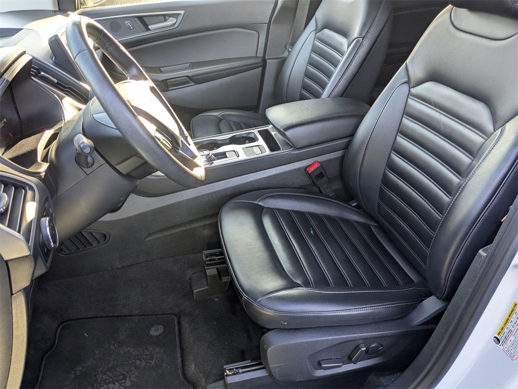 Thumbnail: 2024 Ford Edge - 17