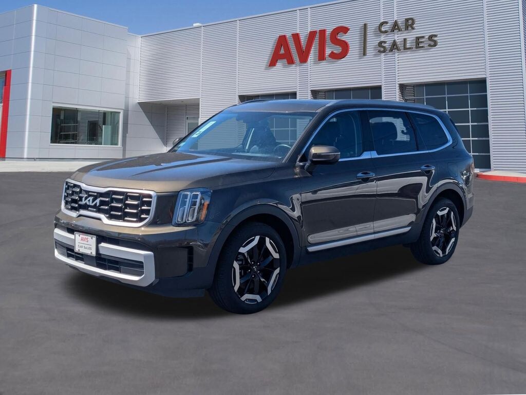 Certified 2025 Kia Telluride S SUV