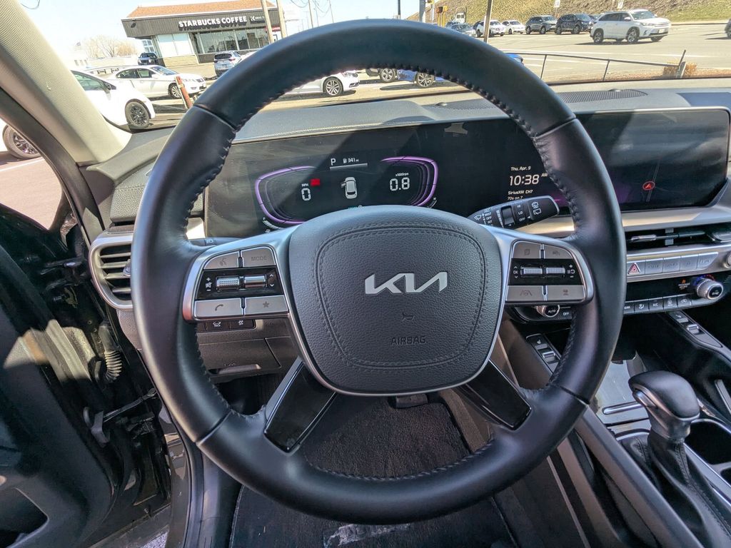 Thumbnail: 2025 Kia Telluride - 17