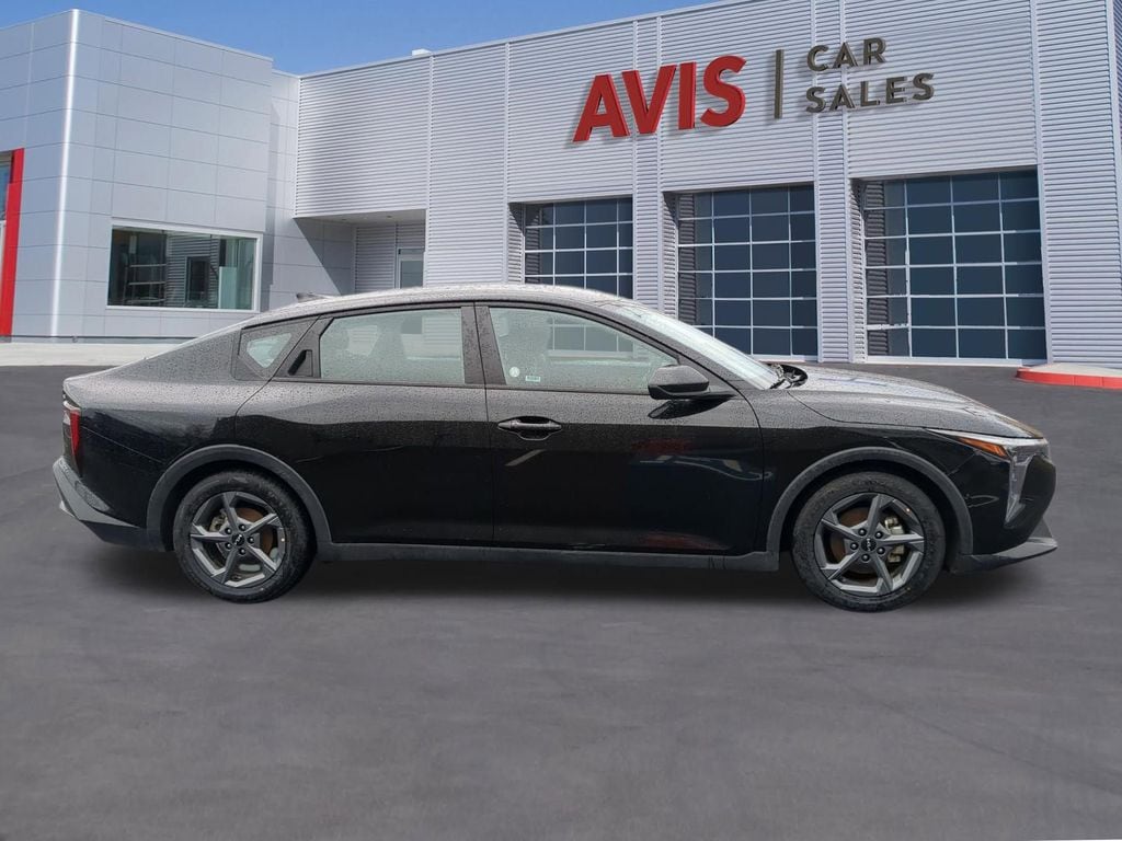 Thumbnail: 2025 Kia K4 - 5