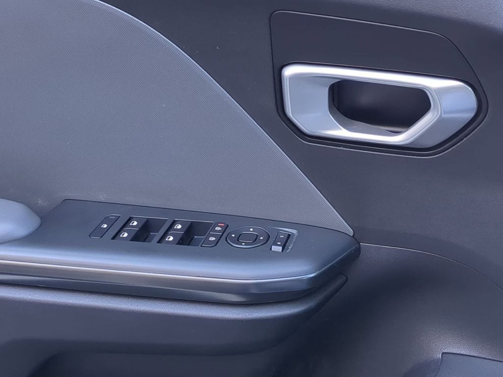 Thumbnail: 2025 Kia K4 - 13