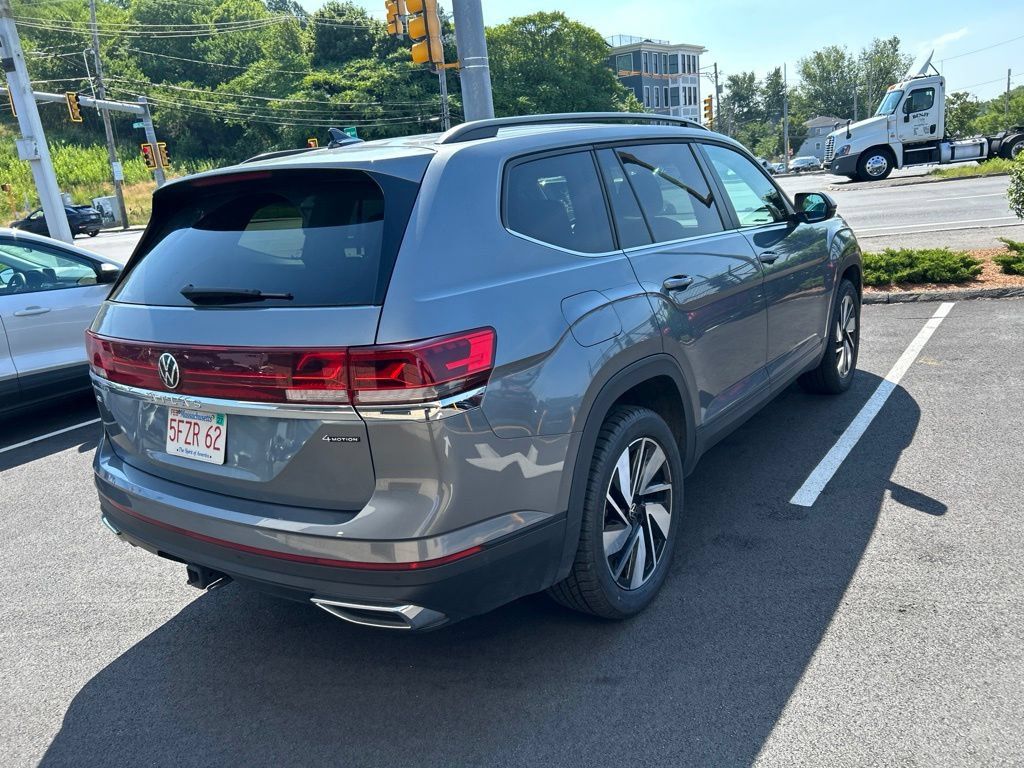 Thumbnail: 2025 Volkswagen Atlas - 3