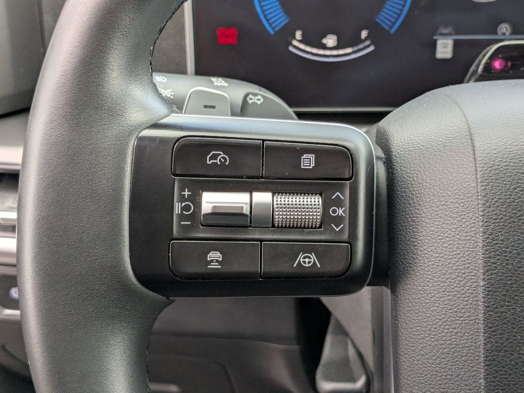 Thumbnail: 2025 Hyundai Santa Fe - 18