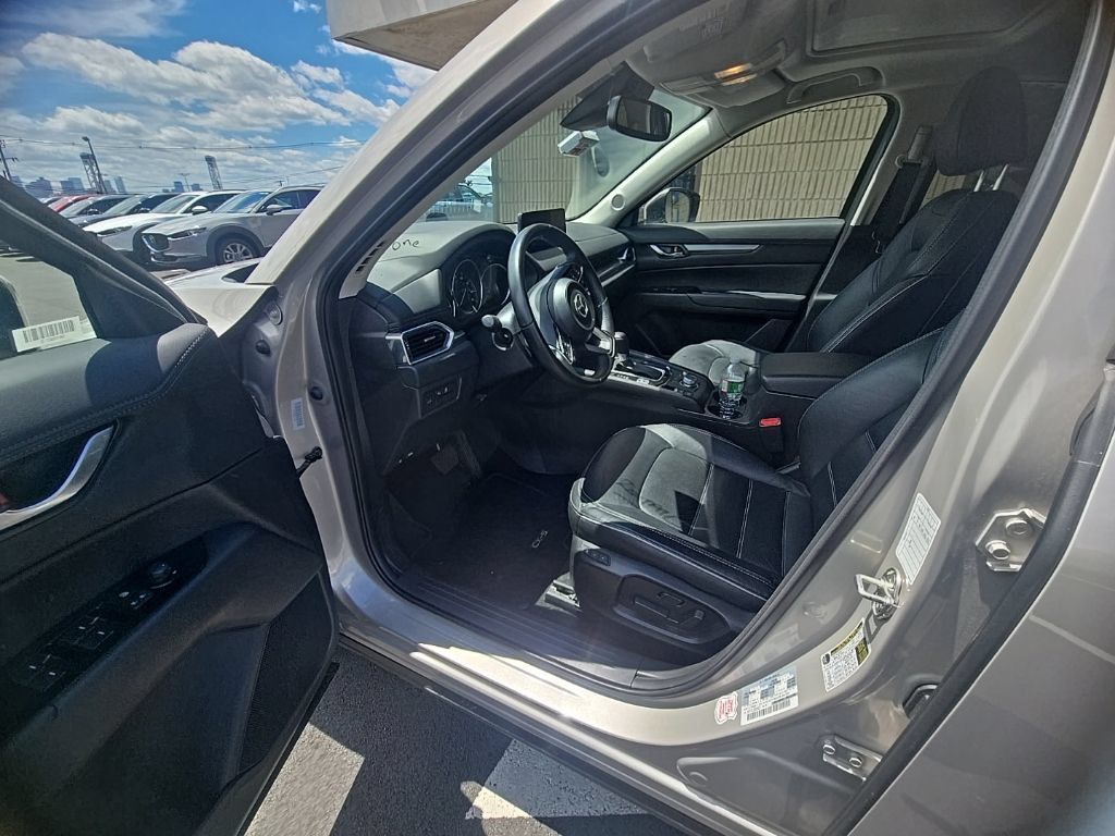 Thumbnail: 2025 Mazda CX-5 - 8