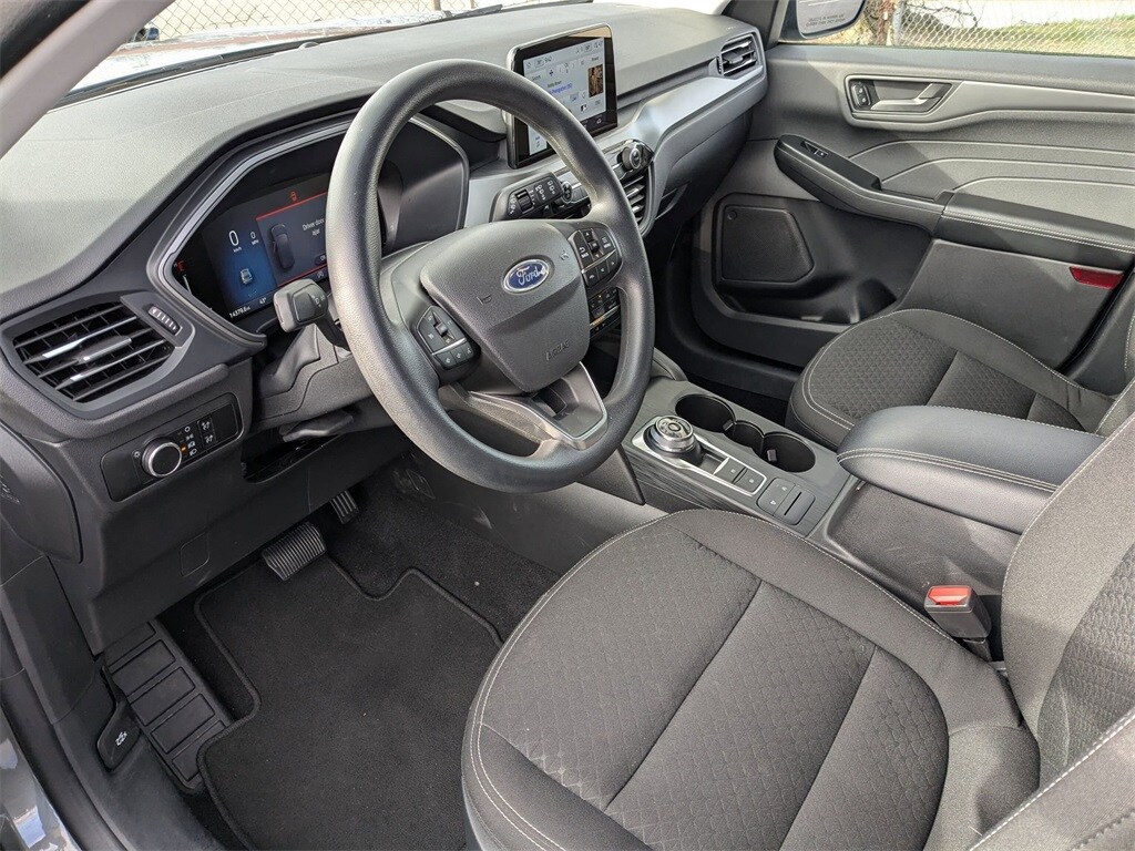 Thumbnail: 2025 Ford Escape - 19