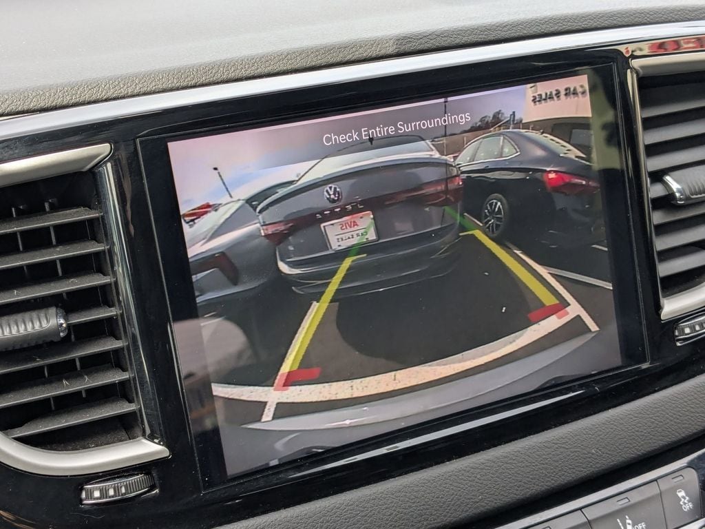 Thumbnail: 2025 Chrysler Pacifica - 22