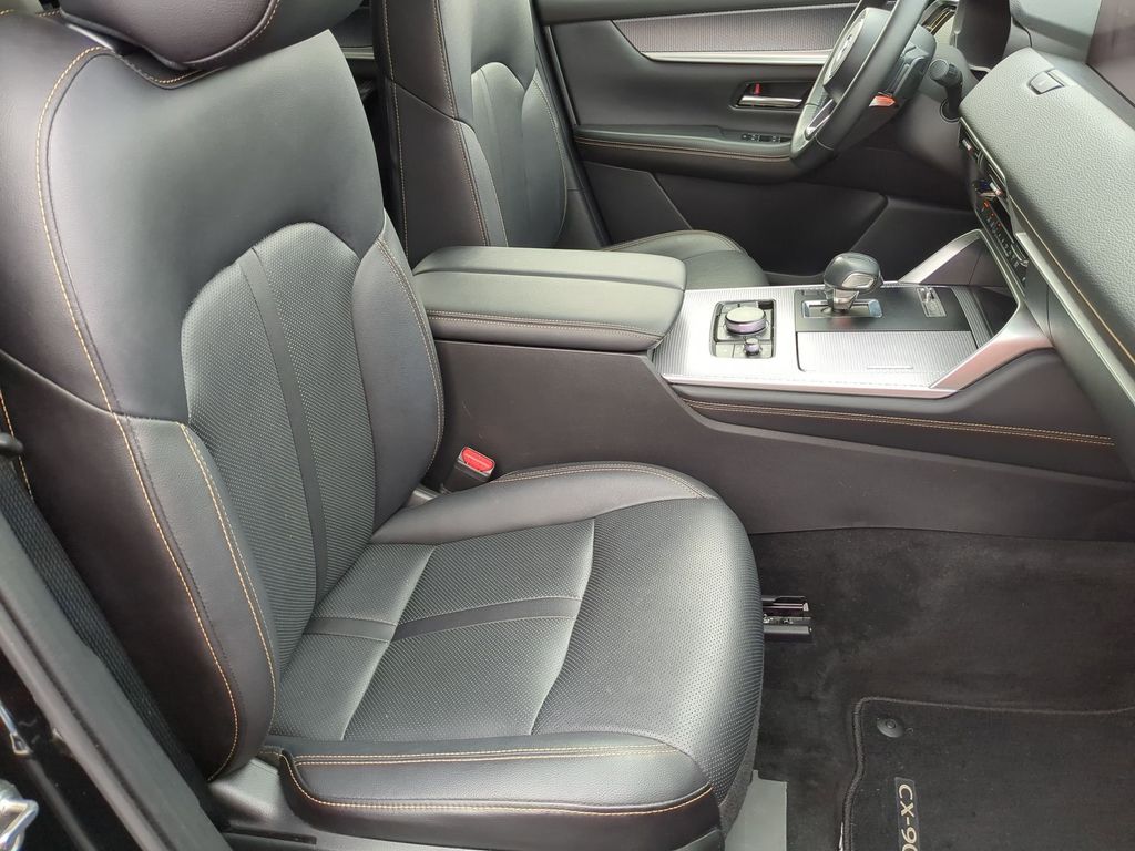 Thumbnail: 2025 Mazda CX-90 - 32