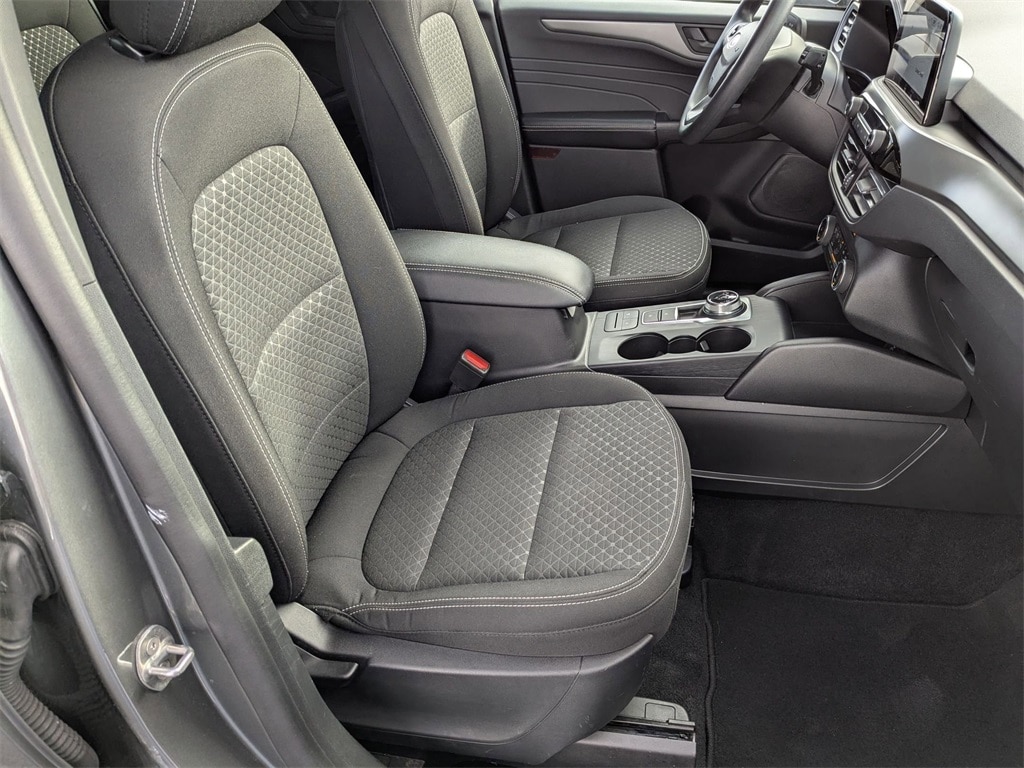 Thumbnail: 2025 Ford Escape - 39