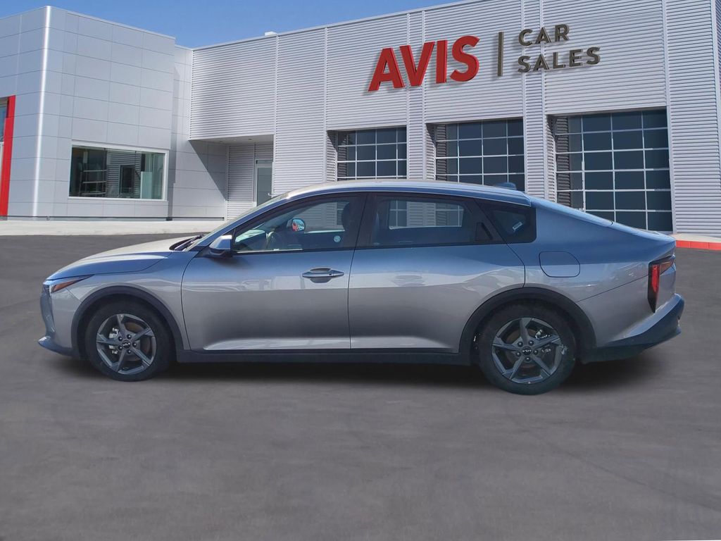 Thumbnail: 2025 Kia K4 - 10