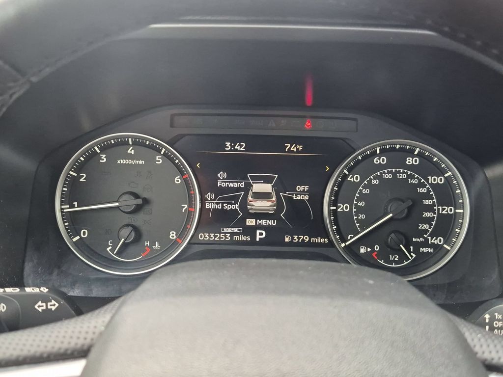 Thumbnail: 2025 Mitsubishi Outlander - 16