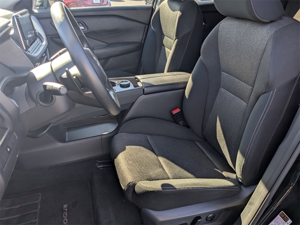 Thumbnail: 2024 Nissan Rogue - 18