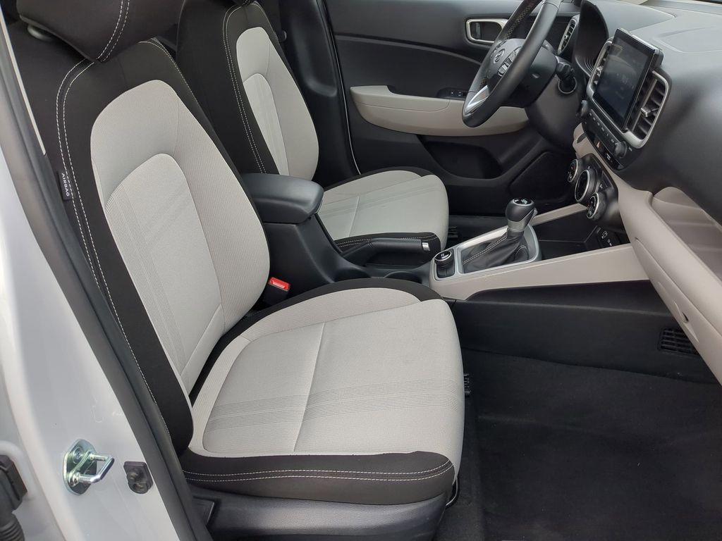 Thumbnail: 2025 Hyundai Venue - 26