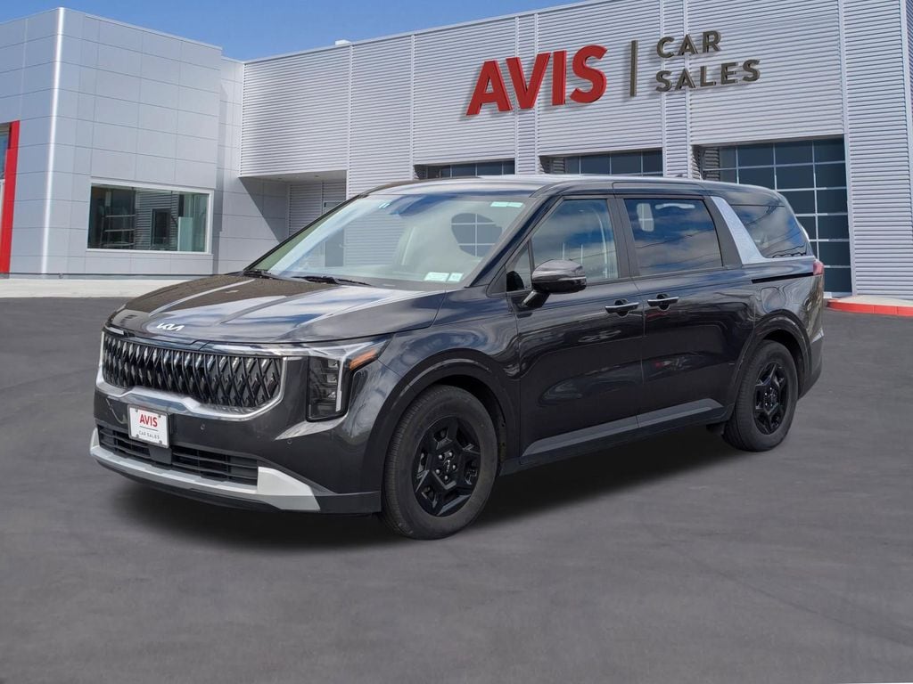 2025 Kia Sedona LXS's photo