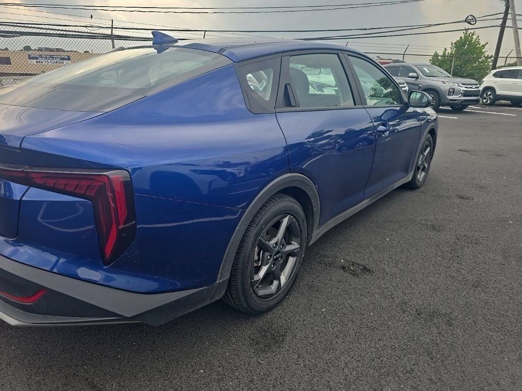 Thumbnail: 2025 Kia K4 - 4