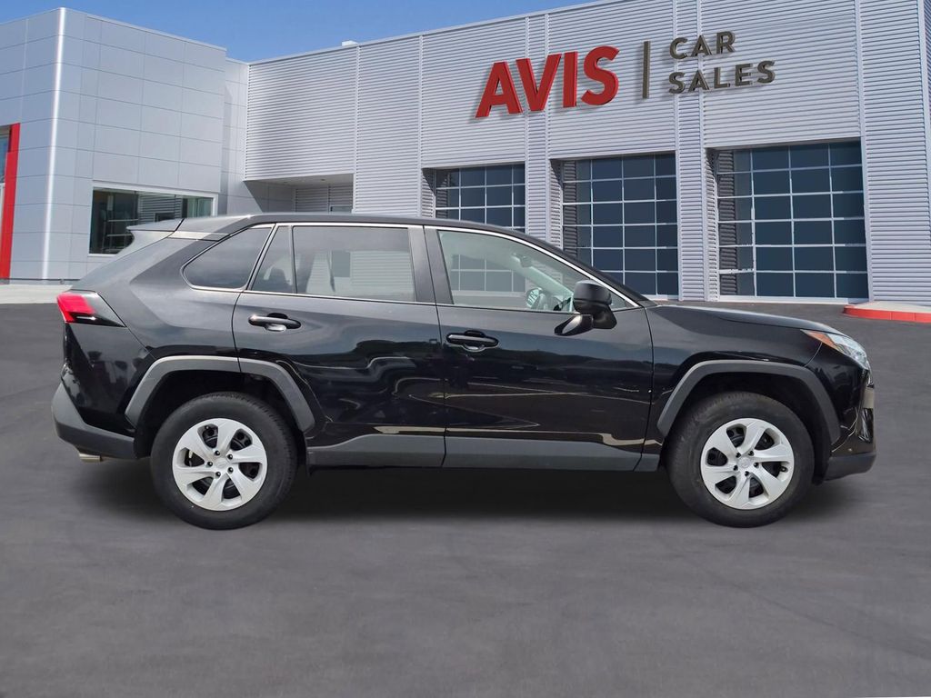 Thumbnail: 2025 Toyota RAV4 - 5