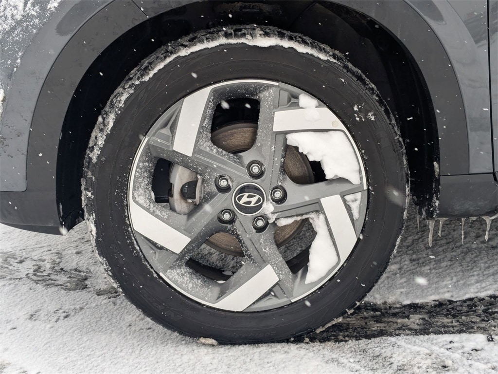 Thumbnail: 2025 Hyundai Venue - 11