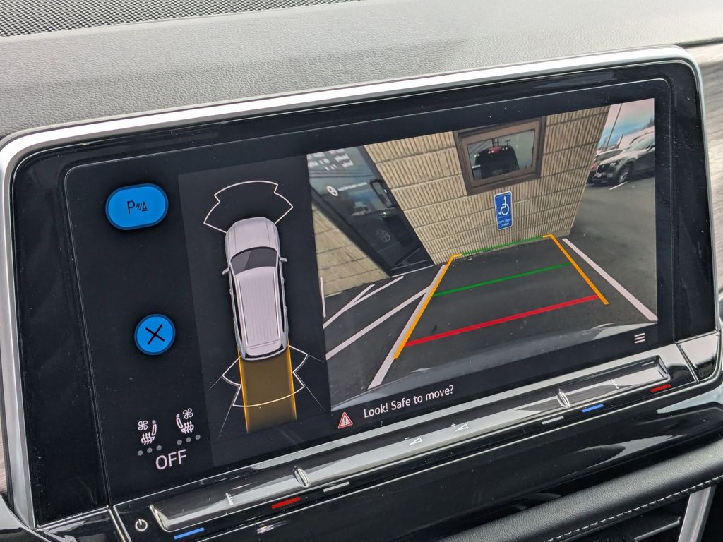 Thumbnail: 2025 Volkswagen Atlas - 22