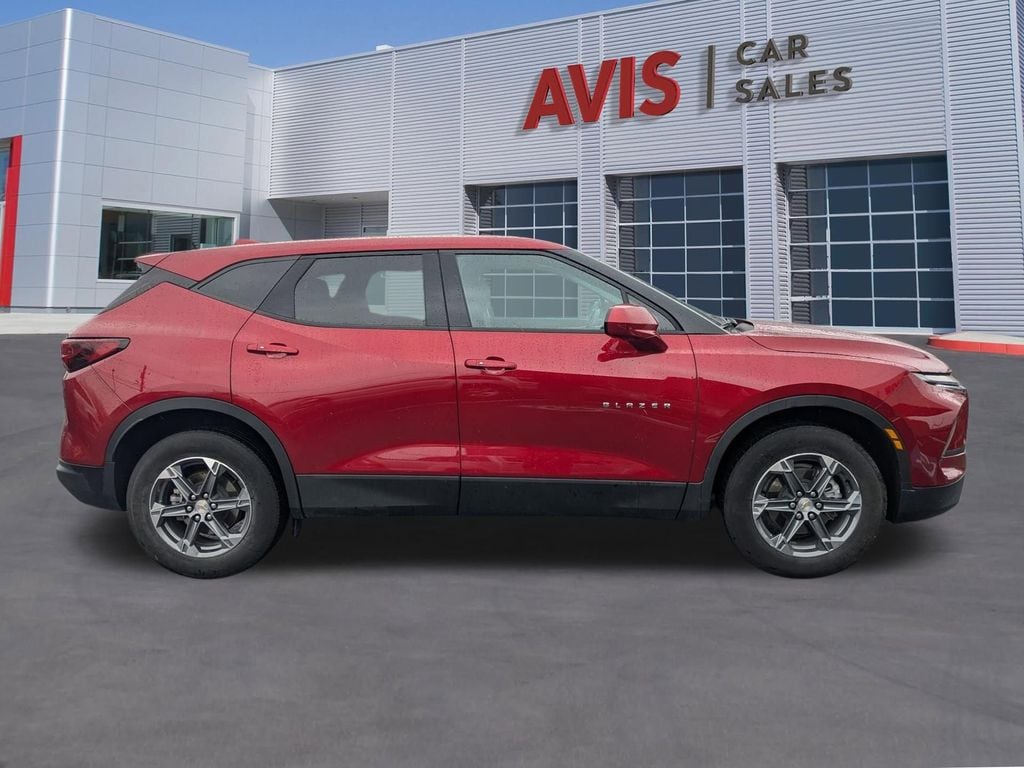 Thumbnail: 2025 Chevrolet Blazer - 5