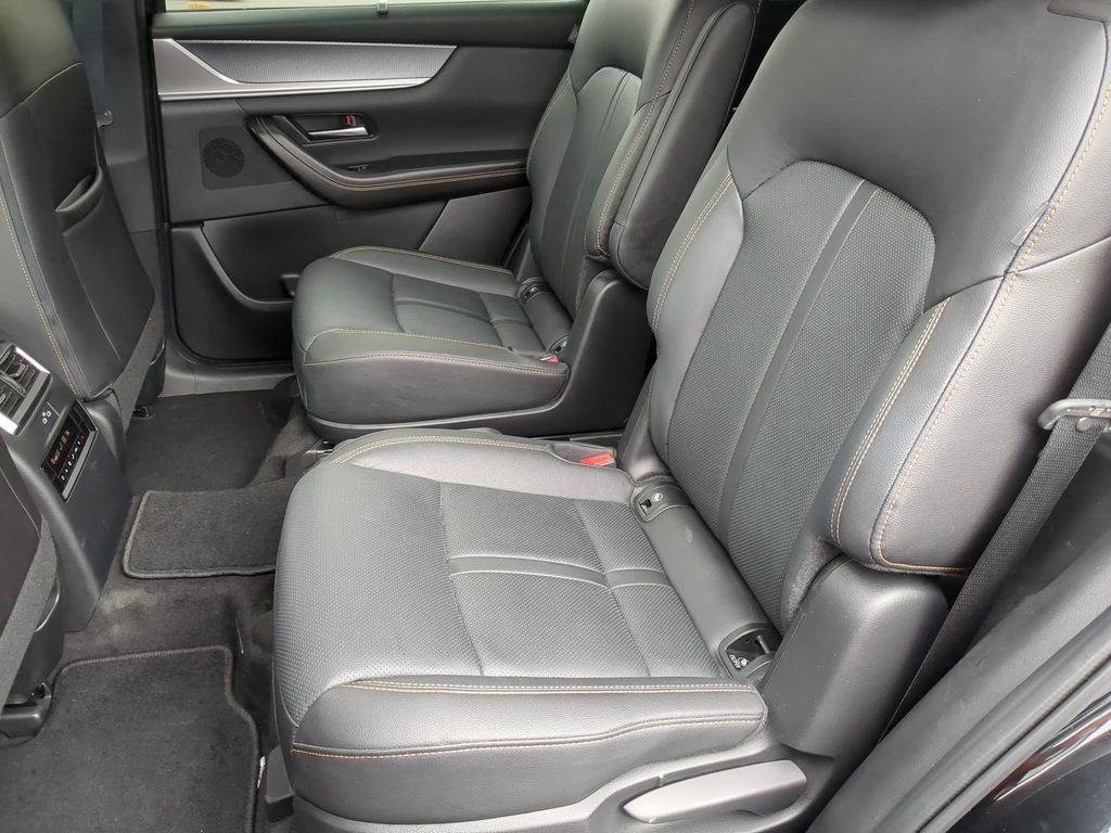 Thumbnail: 2025 Mazda CX-90 - 28