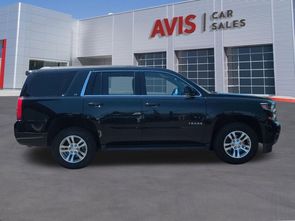 Thumbnail: 2019 Chevrolet Tahoe - 5