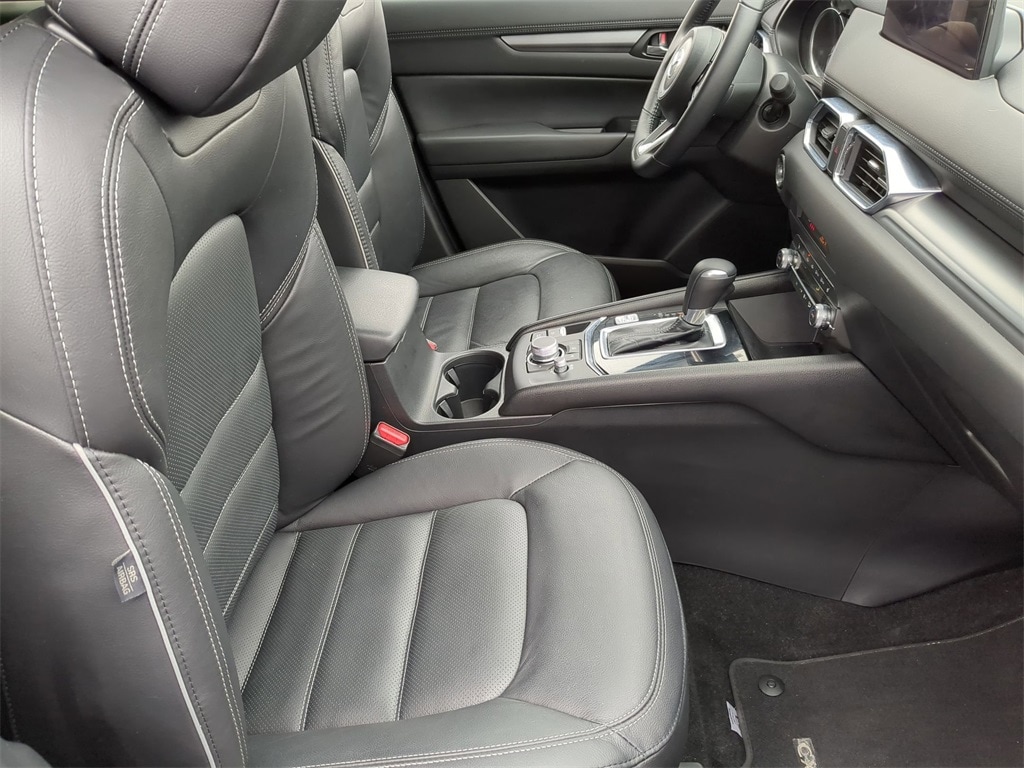 Thumbnail: 2025 Mazda CX-5 - 31