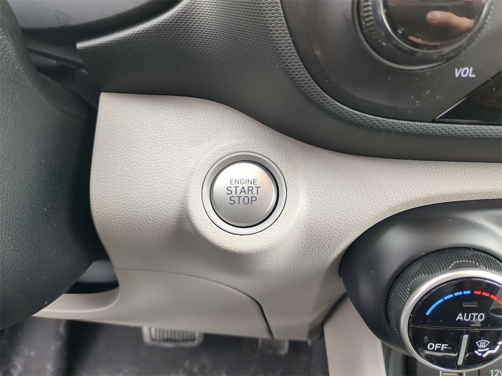 Thumbnail: 2025 Hyundai Venue - 19