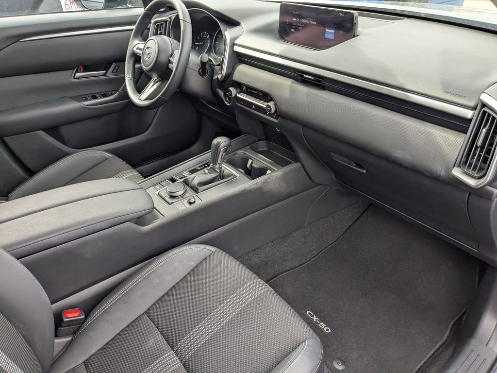 Thumbnail: 2025 Mazda CX-50 - 33