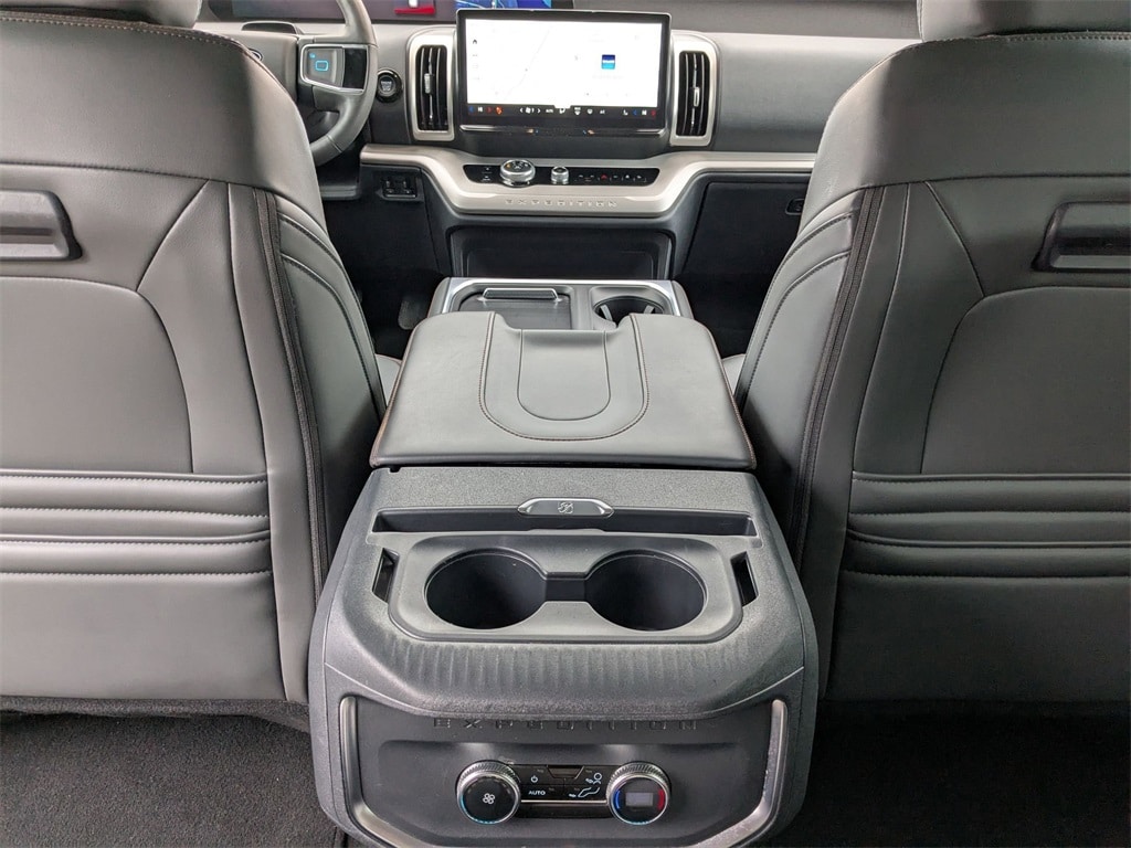 Thumbnail: 2025 Ford Expedition MAX - 31