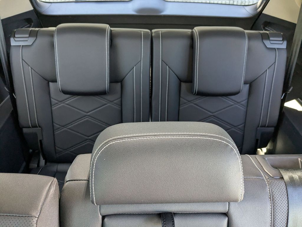 Thumbnail: 2025 Volkswagen Atlas - 29