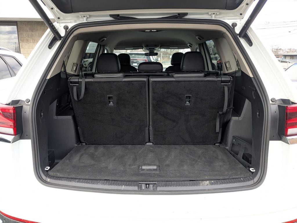 Thumbnail: 2025 Volkswagen Atlas - 30