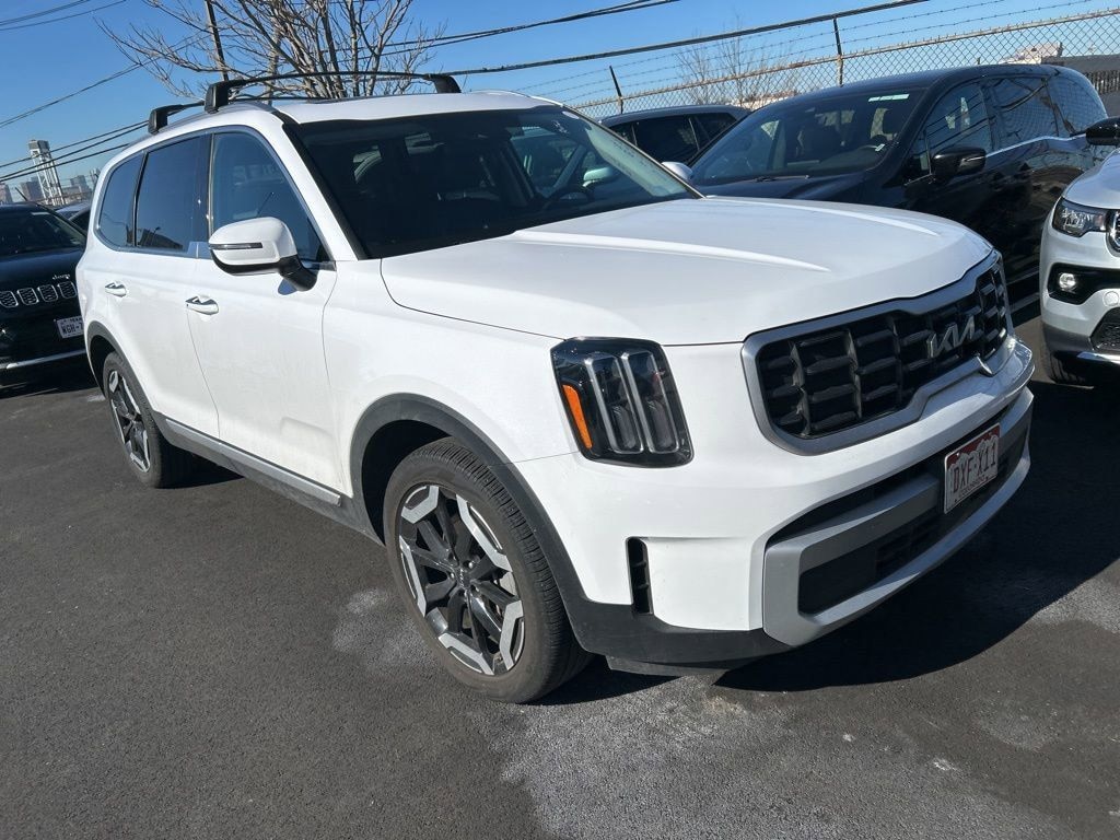 Certified 2025 Kia Telluride S SUV