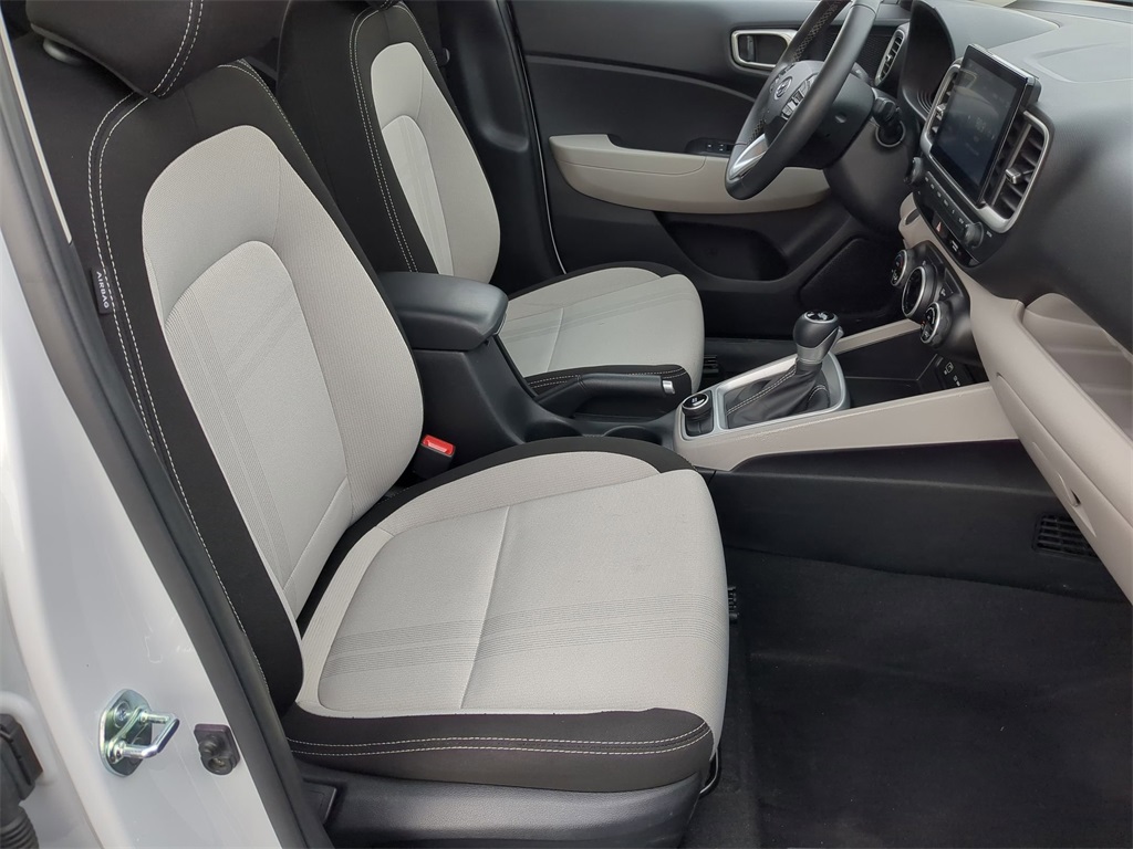 Thumbnail: 2025 Hyundai Venue - 26