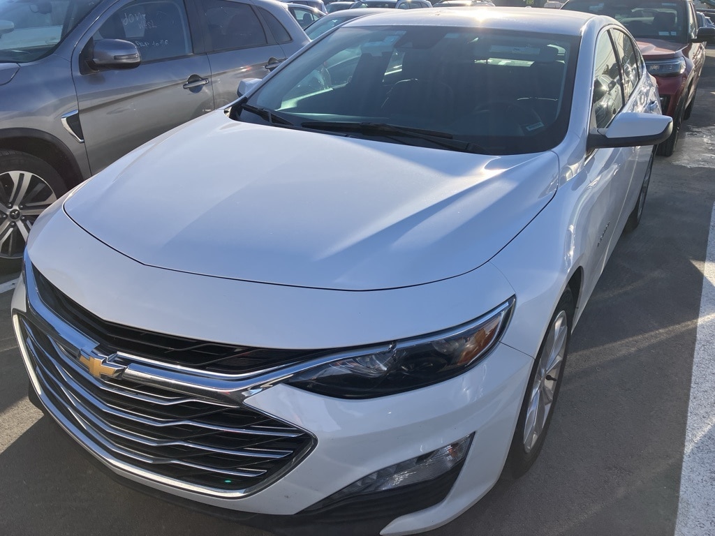 Thumbnail: 2024 Chevrolet Malibu - 1