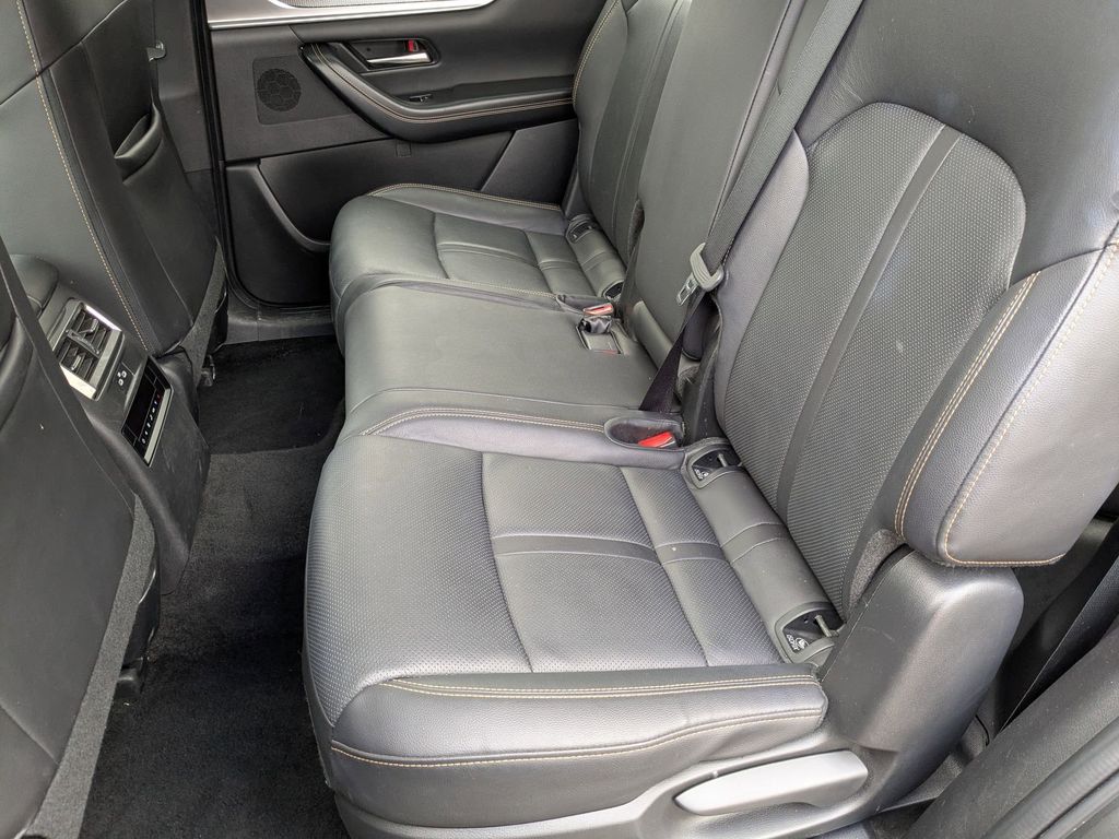 Thumbnail: 2024 Mazda CX-90 - 25