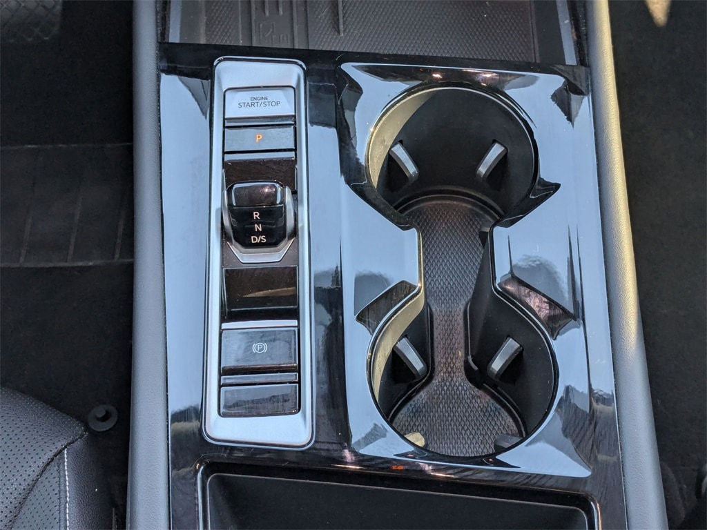 Thumbnail: 2025 Volkswagen Atlas - 26