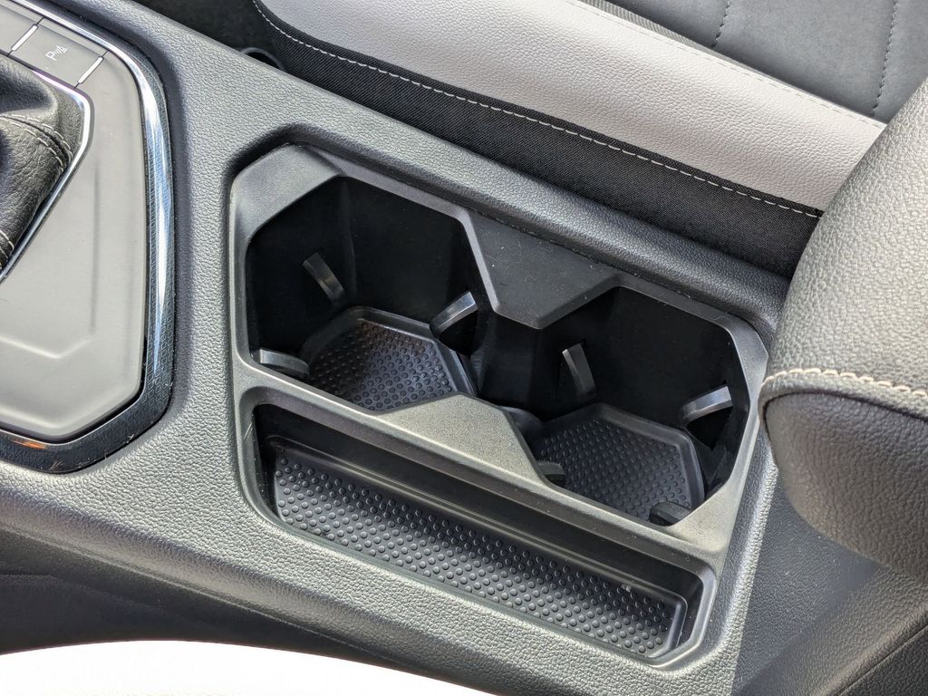 Thumbnail: 2025 Volkswagen Taos - 24