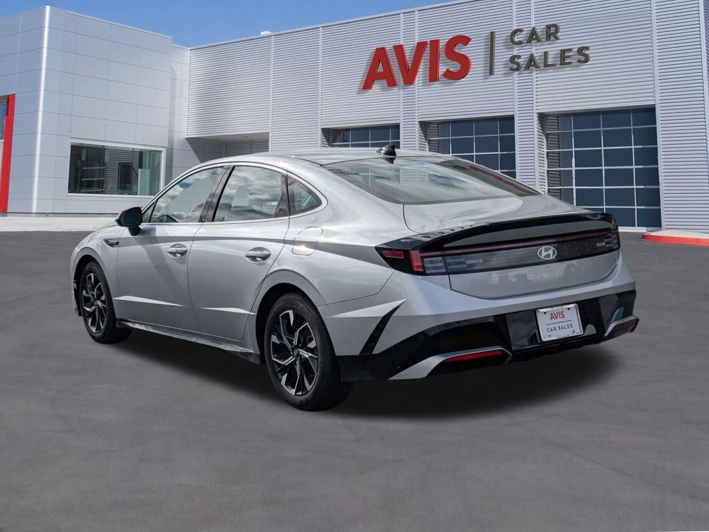 Thumbnail: 2025 Hyundai Sonata - 9