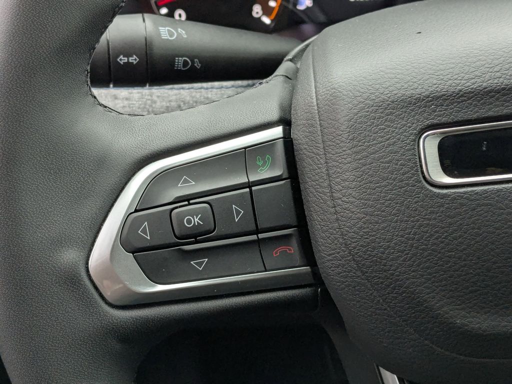 Thumbnail: 2025 Jeep Compass - 18