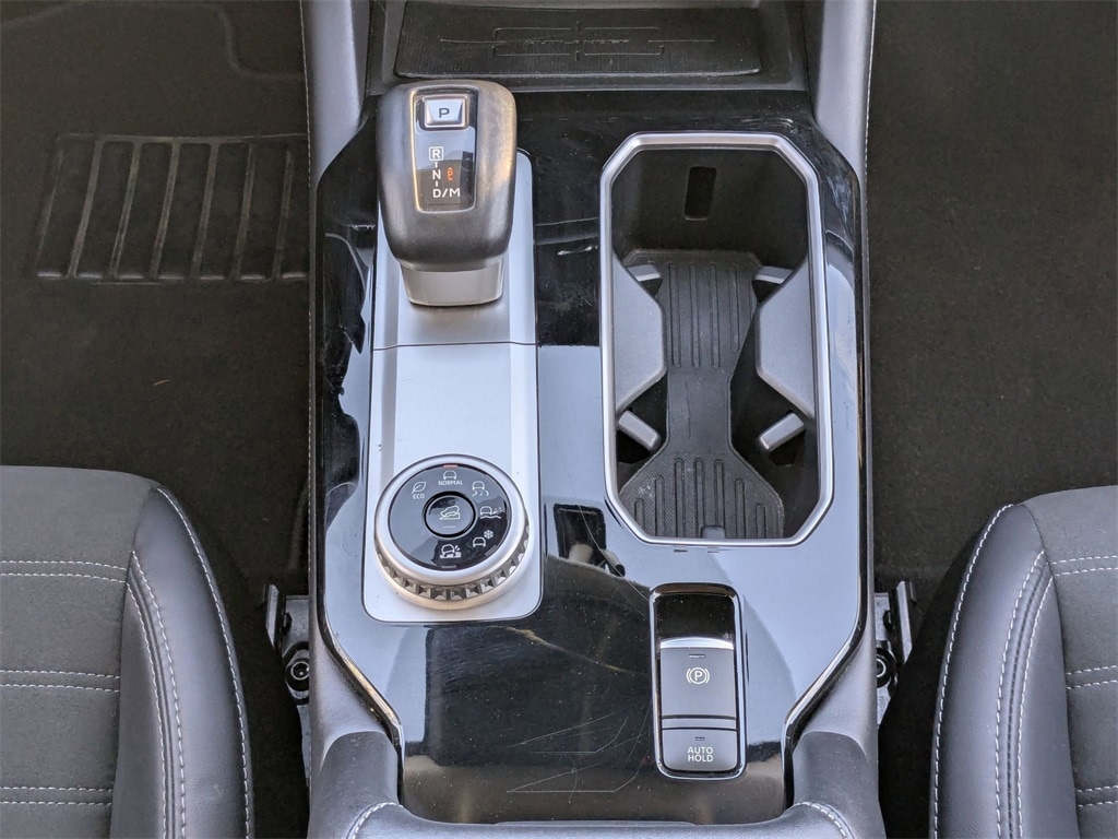 Thumbnail: 2025 Mitsubishi Outlander - 36