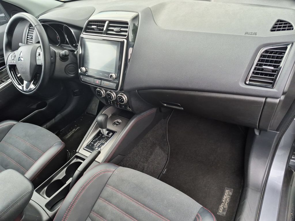 Thumbnail: 2025 Mitsubishi Outlander Sport - 31