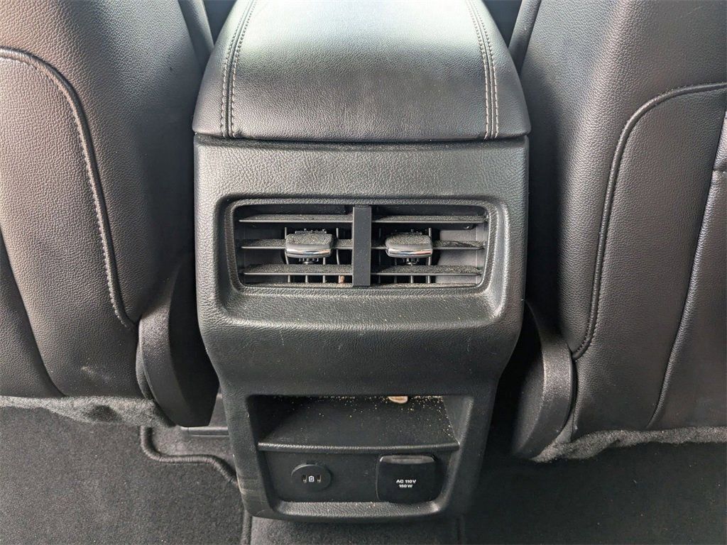 Thumbnail: 2024 Ford Edge - 32