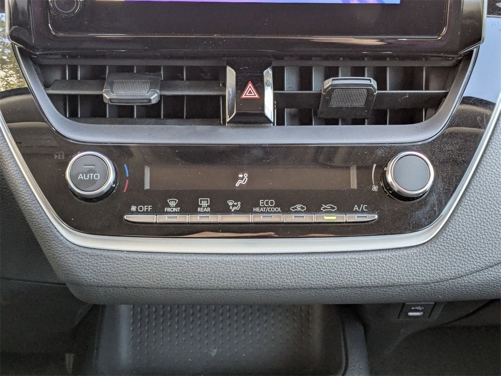 Thumbnail: 2024 Toyota Corolla - 24