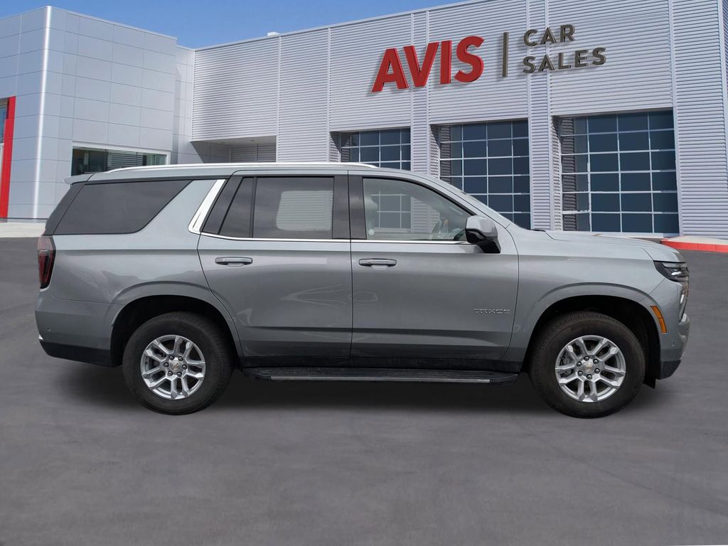 Thumbnail: 2025 Chevrolet Tahoe - 5