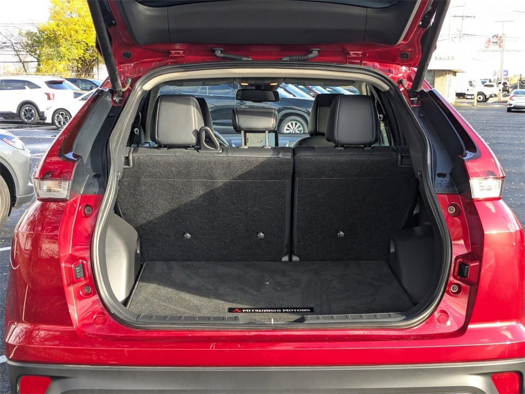 Thumbnail: 2025 Mitsubishi Eclipse Cross - 33