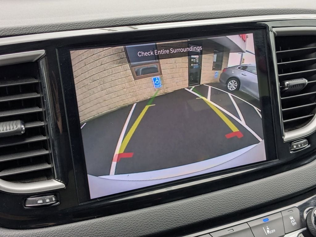 Thumbnail: 2025 Chrysler Pacifica - 22