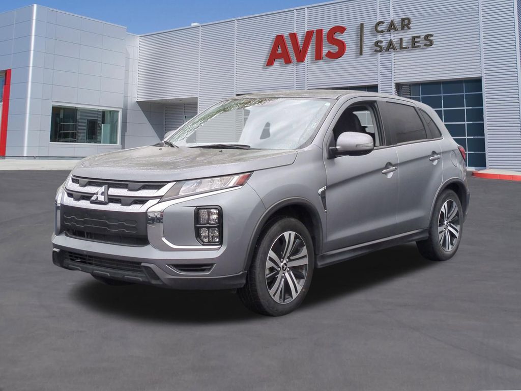 2025 Mitsubishi Outlander Sport 2.0 SE AWC CVT's photo