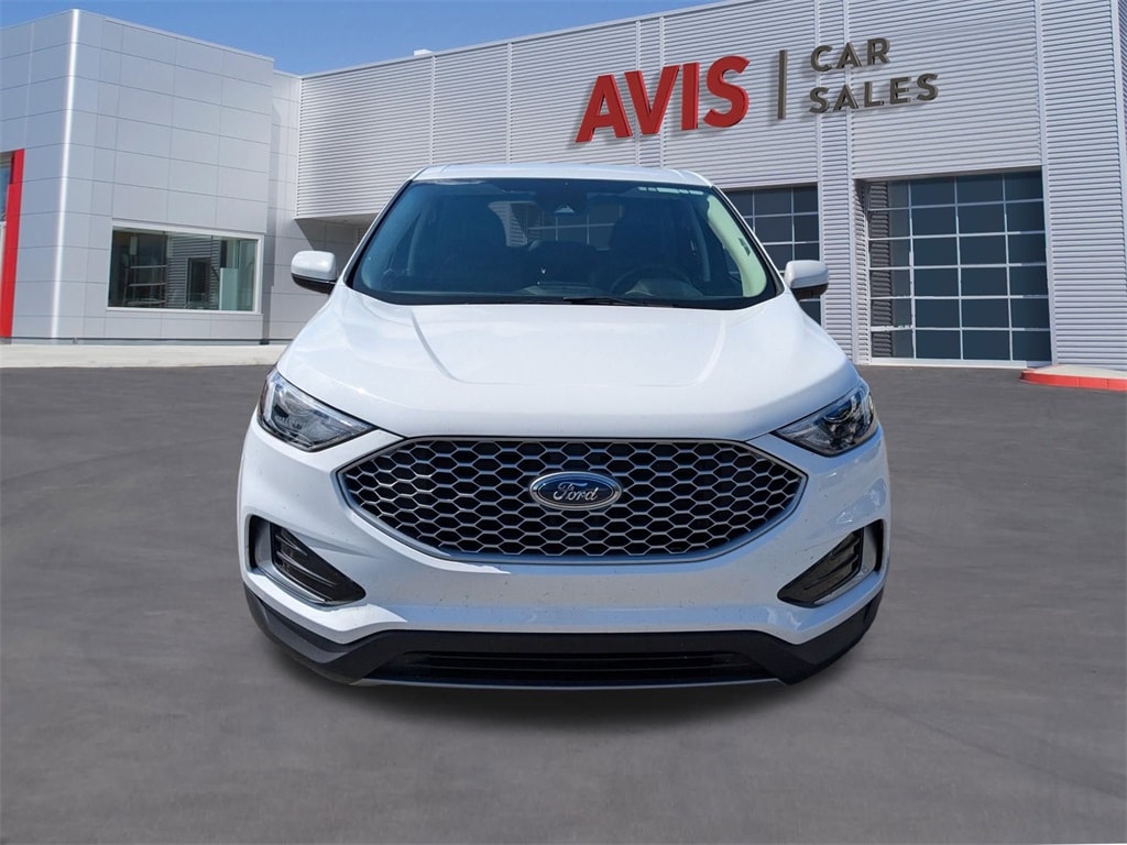 Thumbnail: 2024 Ford Edge - 10
