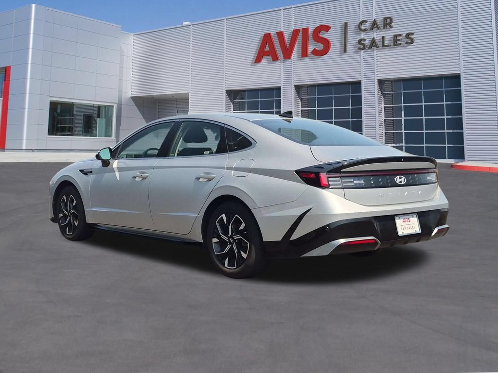 Thumbnail: 2025 Hyundai Sonata - 9